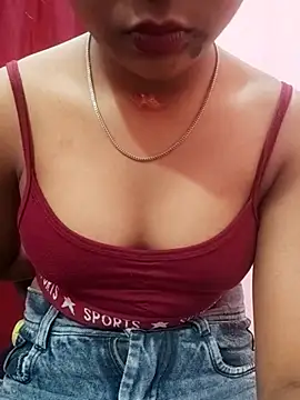 Snapshot of pari_rani7 chatting on 03.28.26 pari rani7 online show from 03.28.26