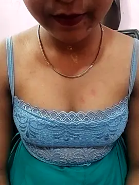 Snapshot of pari_rani7 chatting on 04.07.26 pari rani7 online show from 04.07.26