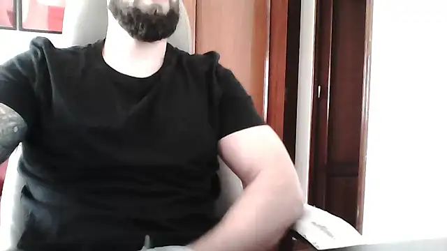 Snapshot of yourfantasy777 chatting on 04.22.26 yourfantasy777 online show from 04.22.26