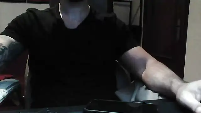 Snapshot of yourfantasy777 chatting on 04.25.26 yourfantasy777 online show from 04.25.26