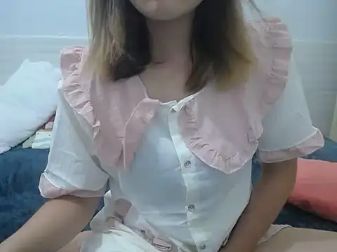 Hannie 26 online show from 10.04.25