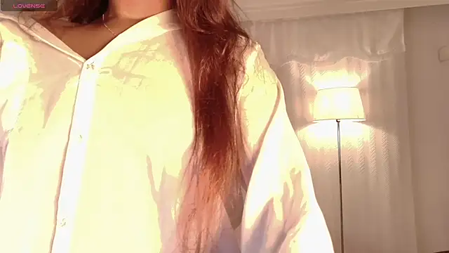 Snapshot of Scarlett_Star01 chatting on 06.11.26 Scarlett Star01 online show from 06.11.26