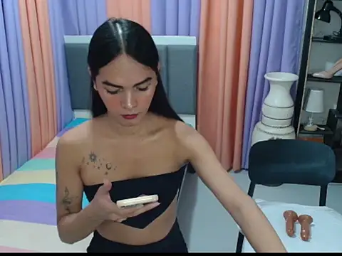 Snapshot of Sedictive_Samantha chatting on 09.27.25 Sedictive Samantha online show from 09.27.25