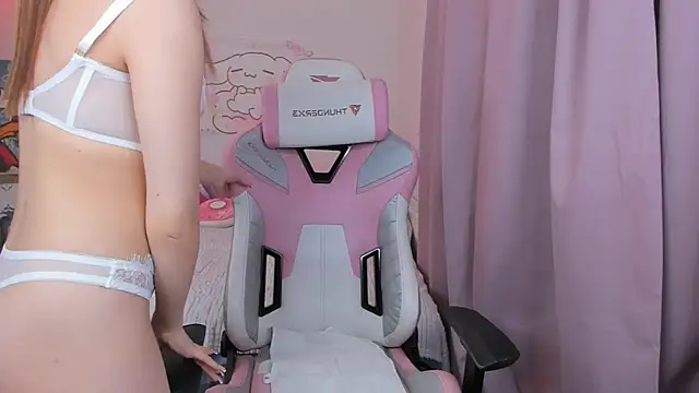 Leri Dells online show from 10.18.25