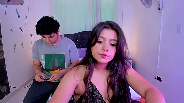 raiderandroxie online show from 11.17.25