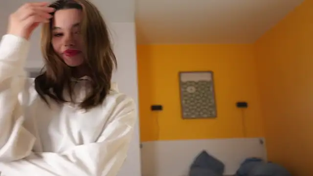 lovekissmes online show from 10.26.25