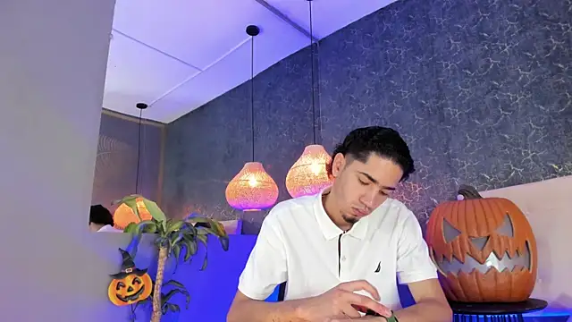 Daniel Brawn online show from 10.20.25