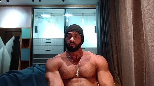 Snapshot of henryhadesflirt chatting on 05.12.26 henryhadesflirt online show from 05.12.26