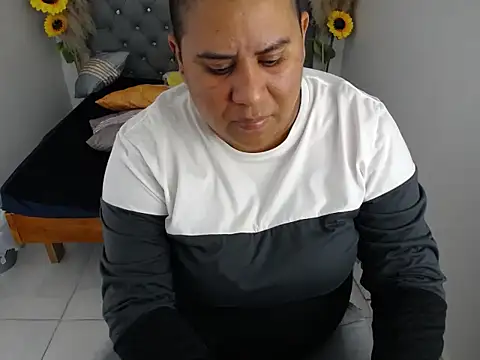 hotlesby valery online show from 04.06.26