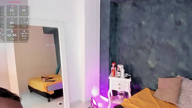 Snapshot of SaraGuzmann chatting on 01.09.26 SaraGuzmann online show from 01.09.26