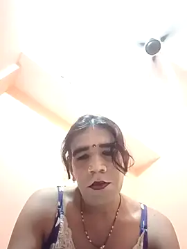 Crossymeenu1 online show from 10.20.25