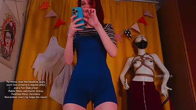 Giantess Eva online show from 10.31.25