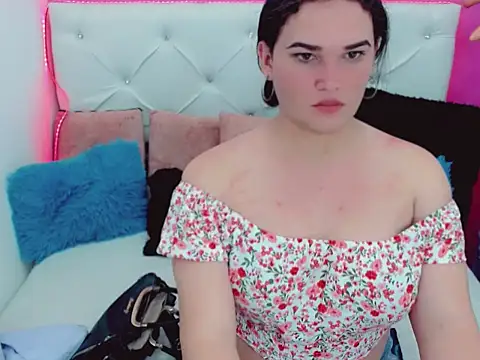 x daniiela x online show from 09.30.25