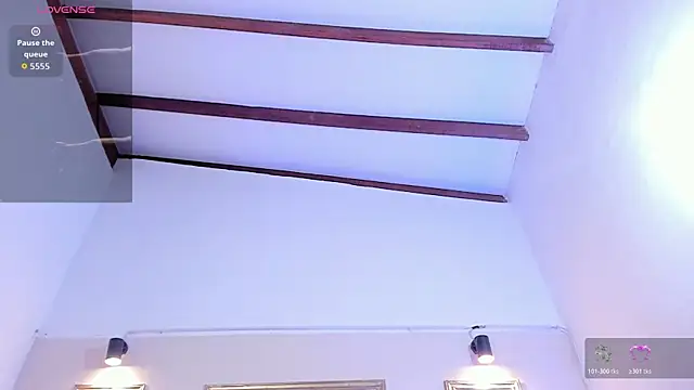 Snapshot of SophieSweet88 chatting on 02.12.26 SophieSweet88 online show from 02.12.26