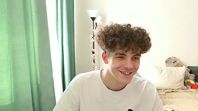 dreamgonetan online show from 09.22.25