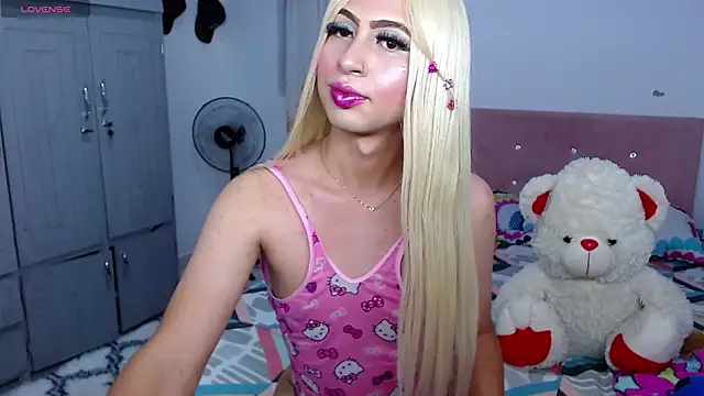 Snapshot of Victoria_Hot_xxx chatting on 10.09.25 Victoria Hot xxx online show from 10.09.25