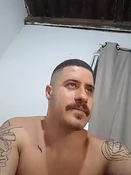 Snapshot of casado031999 chatting on 11.08.25 casado031999 online show from 11.08.25