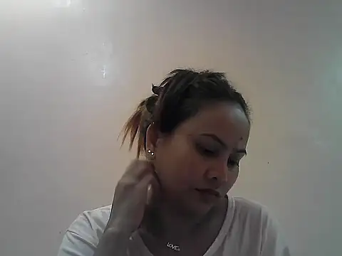 Snapshot of Amarrahlyn chatting on 10.11.25 Amarrahlyn online show from 10.11.25