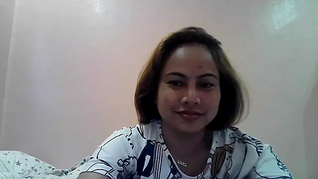 Snapshot of Amarrahlyn chatting on 10.13.25 Amarrahlyn online show from 10.13.25
