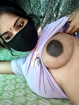 Snapshot of PRACHI-743 chatting on 05.13.26 PRACHI-743 online show from 05.13.26