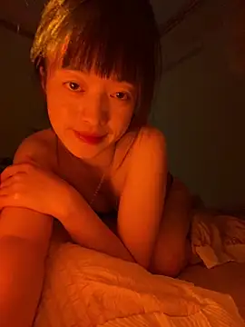 Snapshot of Tramy_xx chatting on 05.30.26 Tramy xx online show from 05.30.26
