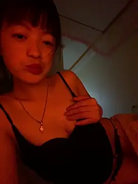 Snapshot of Tramy_xx chatting on 05.31.26 Tramy xx online show from 05.31.26