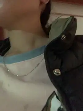 Snapshot of Halyy_xx chatting on 03.18.26 Halyy xx online show from 03.18.26