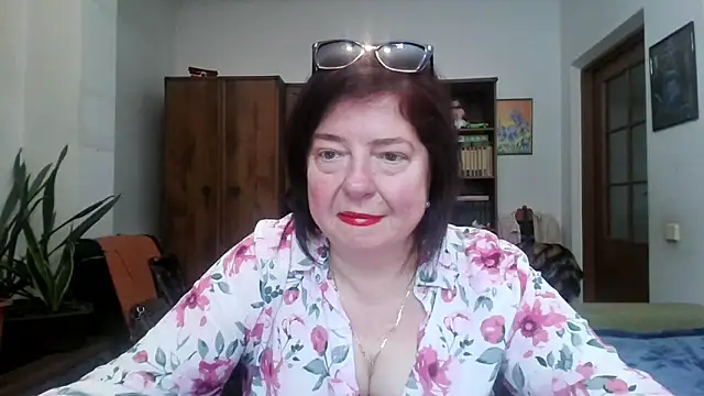 Violet Pulse online show from 04.01.26