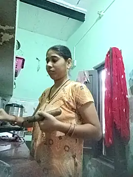 Cute-Charvii online show from 04.06.26