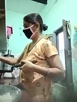 Cute-Charvii online show from 04.21.26