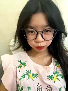 mau15  online show from 10.13.25
