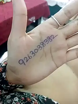 Snapshot of JassiKumari02 chatting on 10.23.25 JassiKumari02 online show from 10.23.25