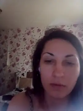 RitaLovvee online show from 10.04.25