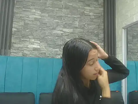 Lil Rose2006 online show from 10.20.25