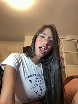 Julieta Duque online show from 02.02.26