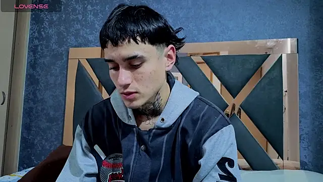 owen desmond online show from 10.20.25