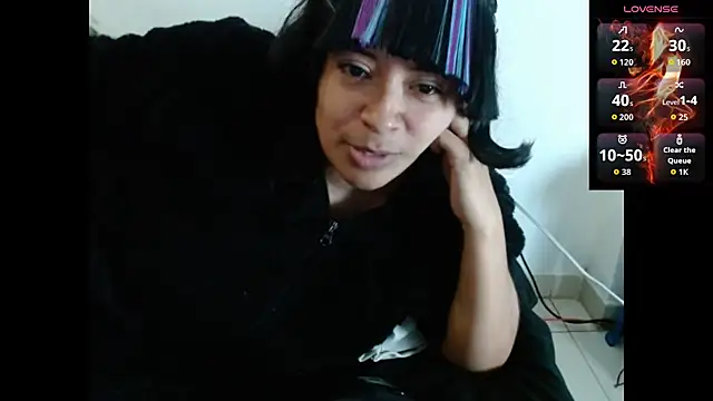 Acelinrose online show from 10.13.25