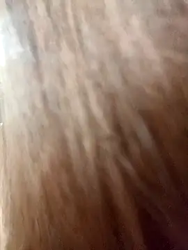 zuzuuLy online show from 10.21.25