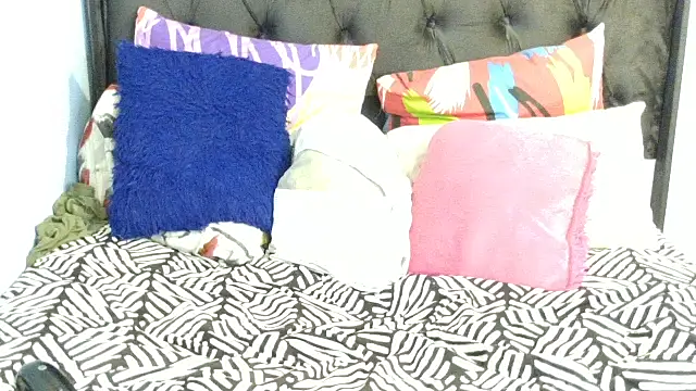 Dandelion enigman online show from 11.02.25