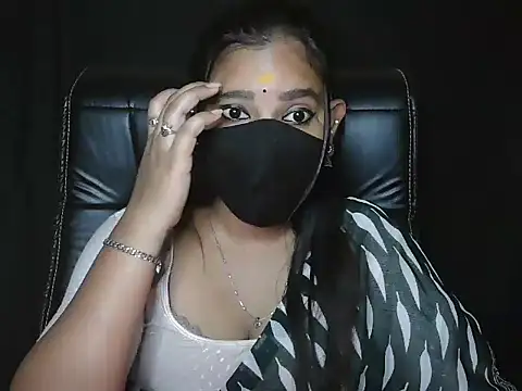 Snapshot of Anusree-Sexy chatting on 04.04.26 Anusree-Sexy online show from 04.04.26