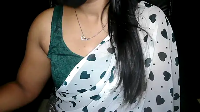 Snapshot of Anusree-Sexy chatting on 06.25.26 Anusree-Sexy online show from 06.25.26