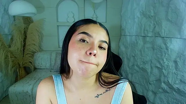 ambarina r online show from 10.24.25