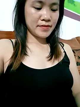 Norah-h online show from 10.19.25