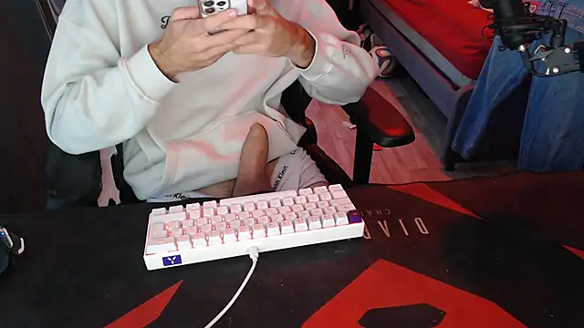 geil20CM2 online show from 10.01.25