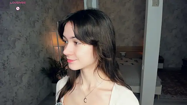 ReneeLippeatt online show from 11.22.25