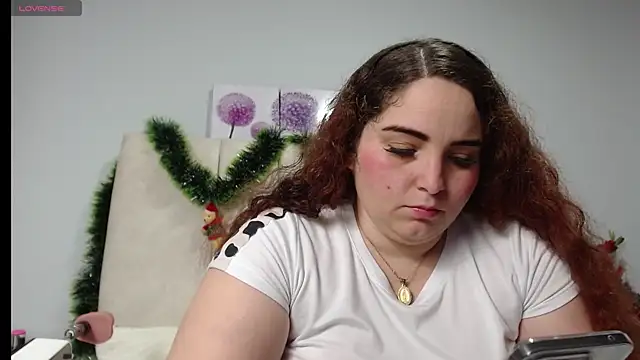 AmandaaWats online show from 12.19.25