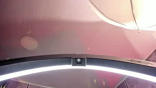 amaraa lewiis online show from 09.26.25