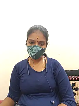 Snapshot of Tamil_Yalini12 chatting on 10.28.25 Tamil Yalini12 online show from 10.28.25