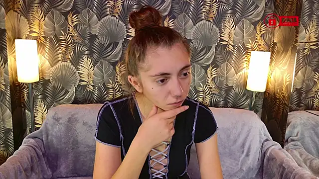 Charming LIA online show from 10.09.25