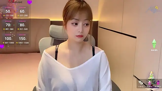 Snapshot of Koo-liy chatting on 07.14.26 Koo-liy online show from 07.14.26